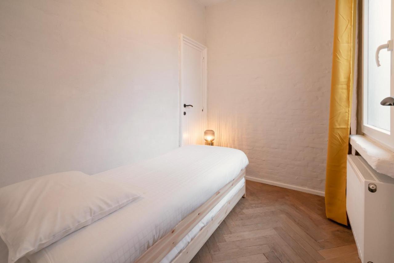 Charming And Spacious Antwerp City Center Apartments 외부 사진