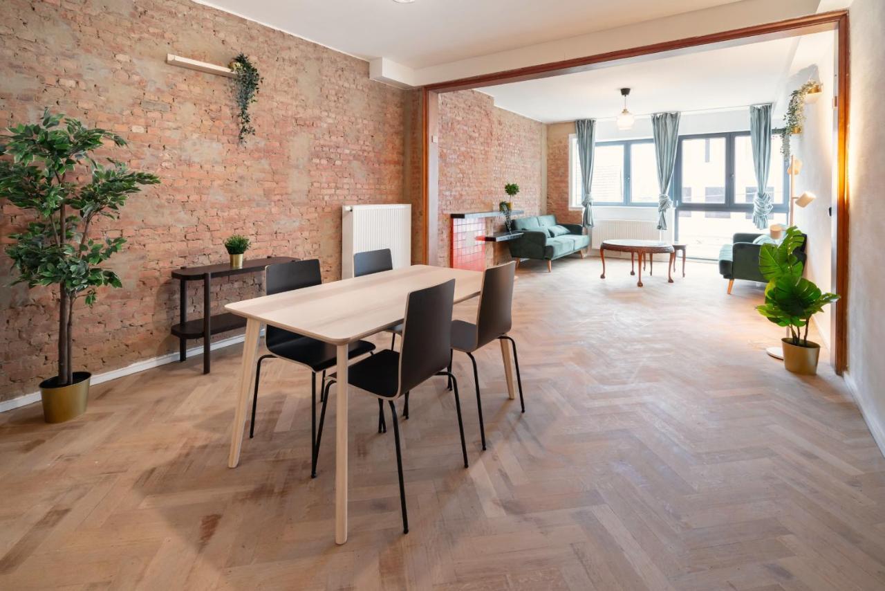 Charming And Spacious Antwerp City Center Apartments 외부 사진