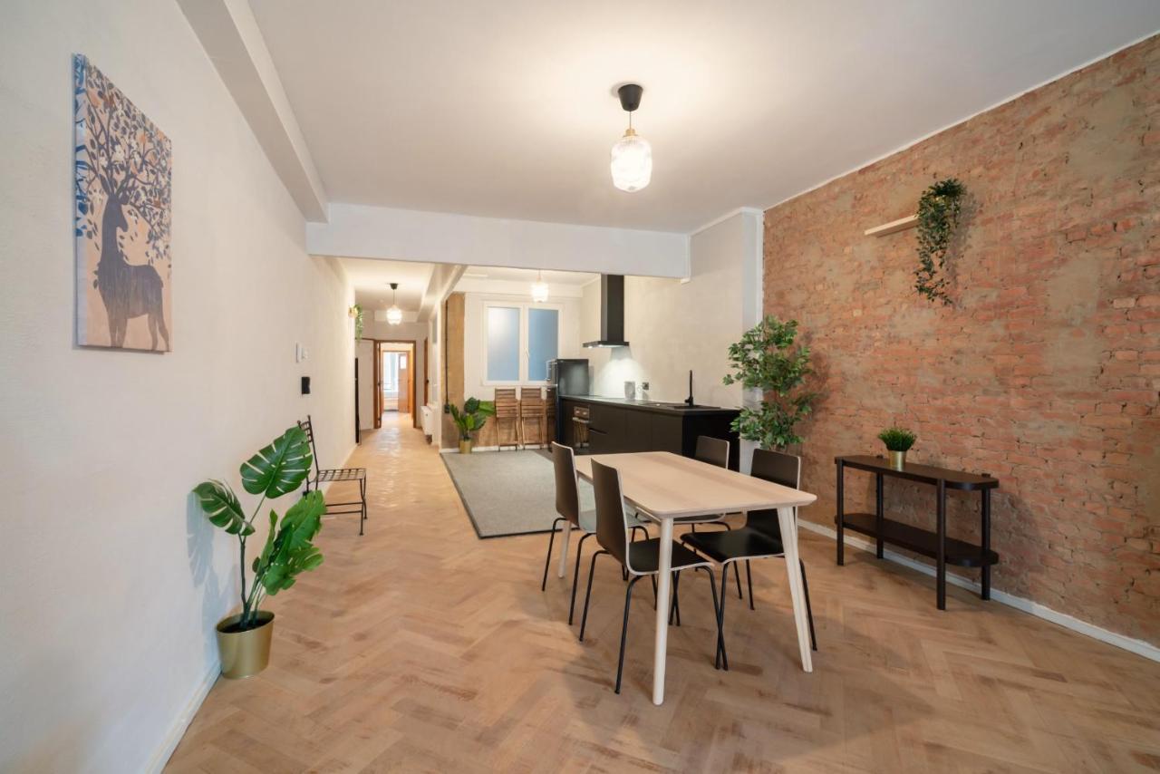 Charming And Spacious Antwerp City Center Apartments 외부 사진